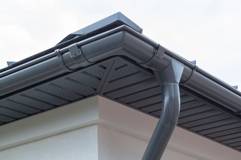 A Homeowner’s Guide to Choosing the Right Gutter Material