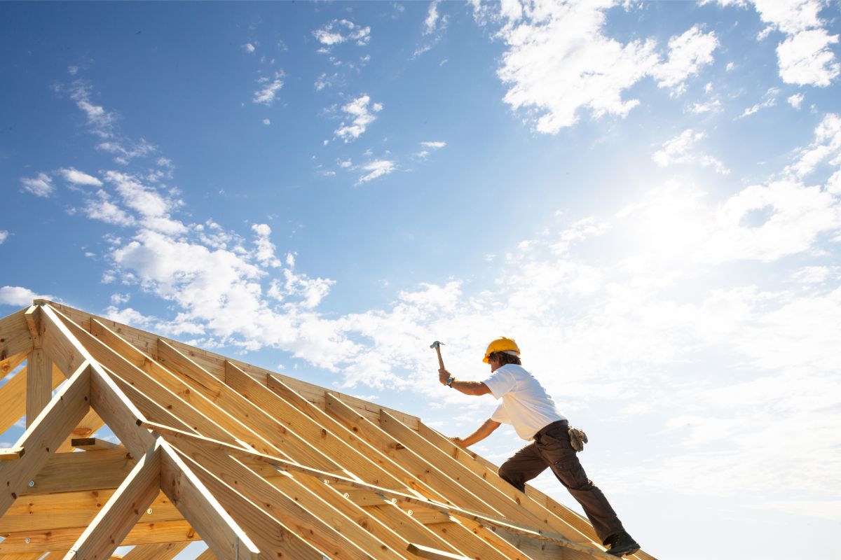 10 Questions to Ask Before Hiring a Roofing Contractor in Indianapolis